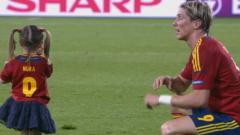 Torres partage son bonheur avec les enfants