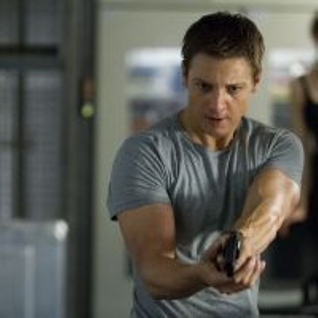 L'héritage de Jason Bourne, qui s'annonce long et fructueux, se poursuivra avec Jeremy Renner.