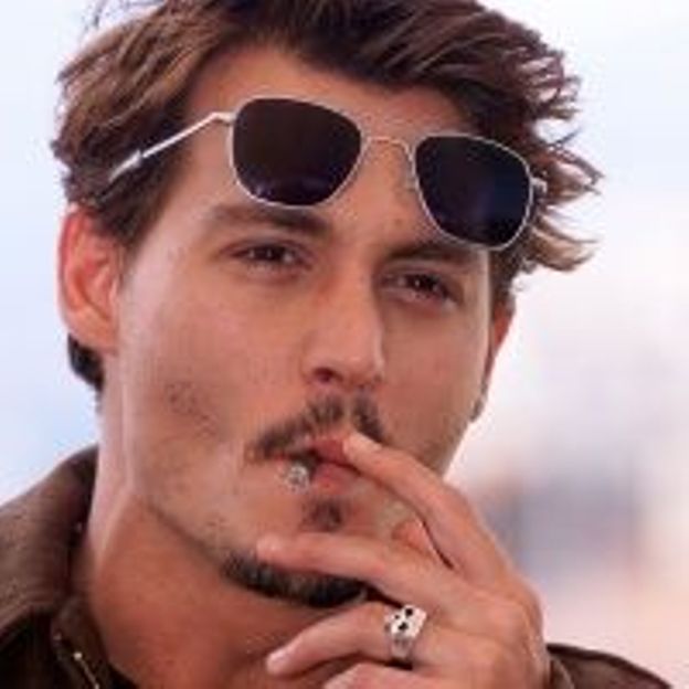 Johnny Depp retrouve son personnage d'Edward aux mains d'argent pour la télévision
