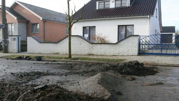 D’après le bourgmestre, il est probable qu’il s’agisse d’une ancienne galerie de craie (illustration).  