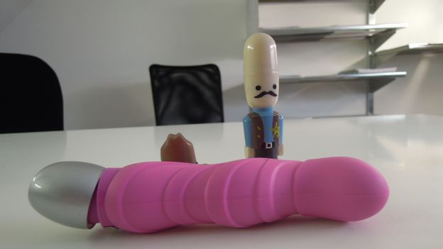 Certains sextoys contiennent du plomb, du bisphénol… des produits dangereux pour la santé.
