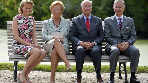 La dotation de la famille royale aumentée de 300 000 euros en 2013
