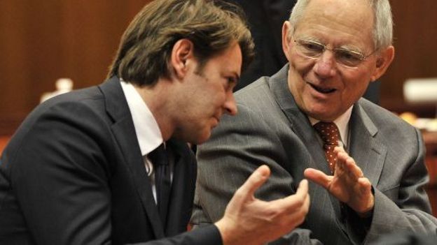 Le français Baroin ne sera plus aux côtés de son homologue allemand Schauble lors de la réunion ecofin du lundi 14 mai, pour cause de transition en France