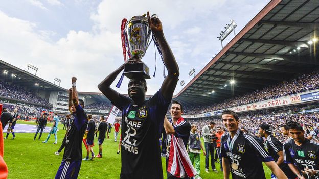 http://ds1.ds.static.rtbf.be/article/big_sport/5/3/6/624_341_d93d952c43256a608cccb6a383a5eeae-1368979032.jpg