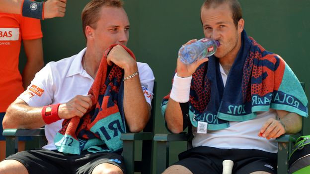 Queen's: avec Rochus, Darcis et Malisse
