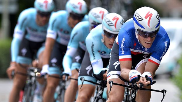 OPQS vise le Top 3 du CLM par équipes