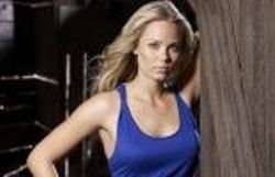 Laura Vandervoort 