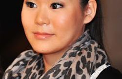 Esther Yoo 