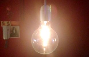 Plus d'un milliard de personnes sont privées d'électricité