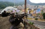 123 Brésil: la police au sein de la Rocinha, la plus grande favela de Rio