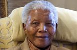 123 Afrique du Sud: Nelson Mandela "va bien", affirme son épouse