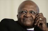 123 "Je ne voterai plus pour l'ANC", annonce l'évêque sud-africain Desmond Tutu