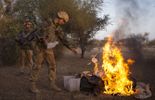 123 La France retire ses premiers soldats du Mali, les islamistes affaiblis