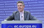 ACTA: La Commission veut reporter le vote des eurodéputés