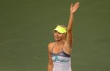 Sharapova rejoint Wozniacki en finale à Indian Wells