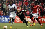 Mbokani crucifie le Standard