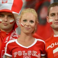Euro 2012 : le spectacle est aussi en tribune