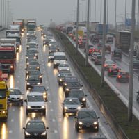 Du monde sur l'autoroute