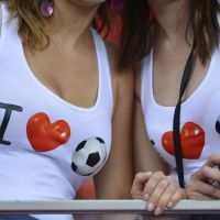 Euro 2012 : le spectacle est aussi en tribune