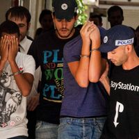 Deux suspects des violences de jeudi à Jérusalem sont conduits au Palais de justice