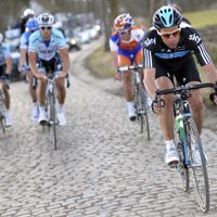 Flecha (en noir) lors du circuit Het Nieuwblad