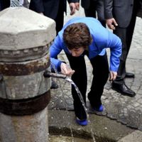 Un permis a été demandé pour un premier pavillon où l'eau potable viendrait directement des conduites de la rue.