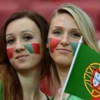 Euro 2012 : le spectacle est aussi en tribune