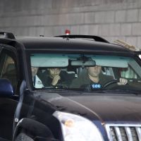 Un véhicule de police emmène Michelle Martin de la prison de Berkendael vers Malonne