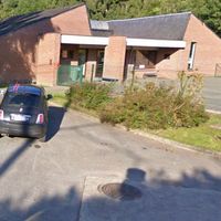 L’école concernée est située rue de l’Hileau, à Houyet. 