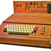 Un ordinateur Apple originel vendu pour 374.500 dollars